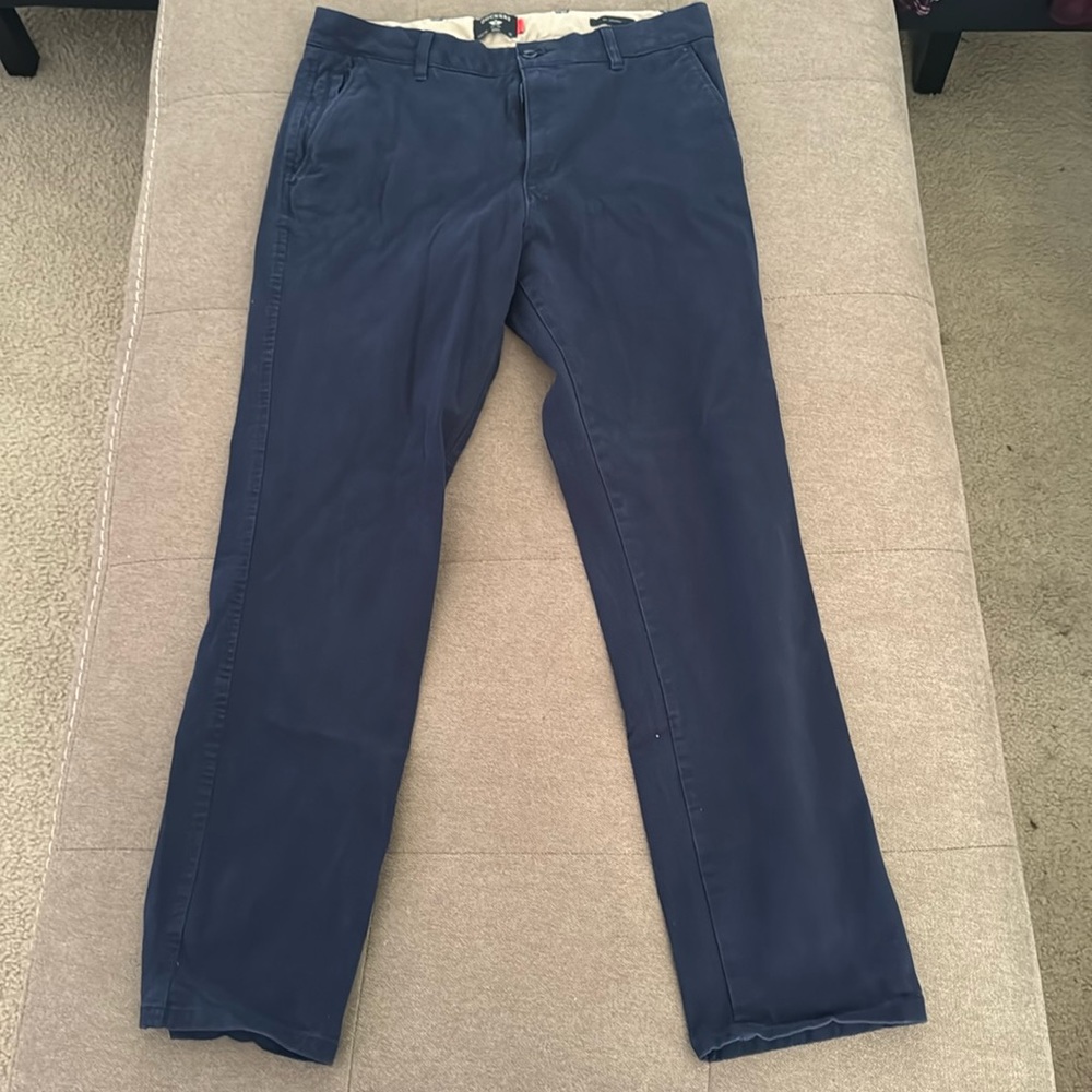 Dockers 32/32 dark blue men’s pants